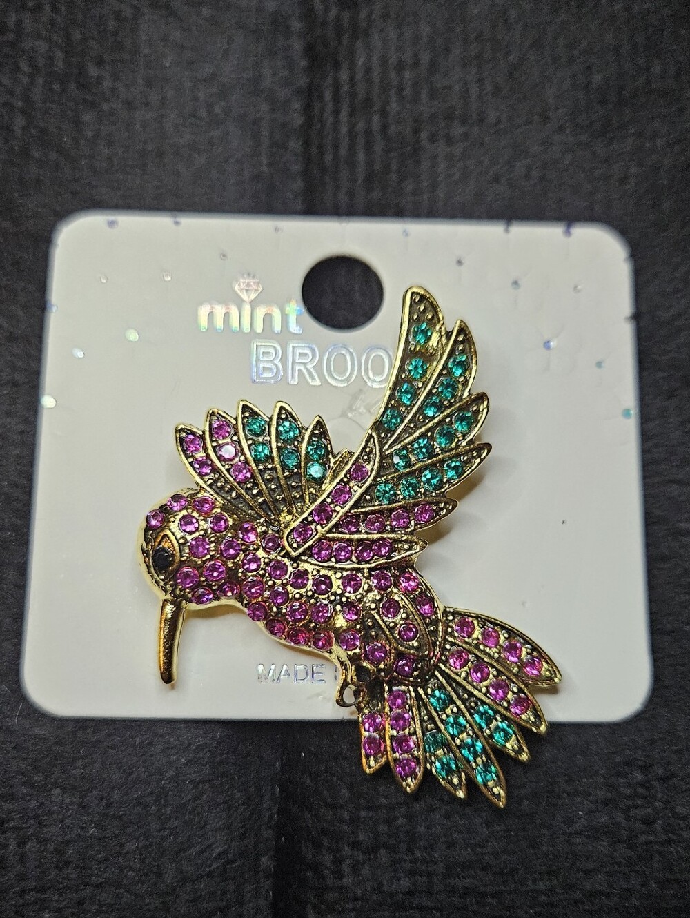 Hummingbird Brooch - Picture 7 of 9